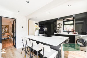 Photo 23- click for photo gallery